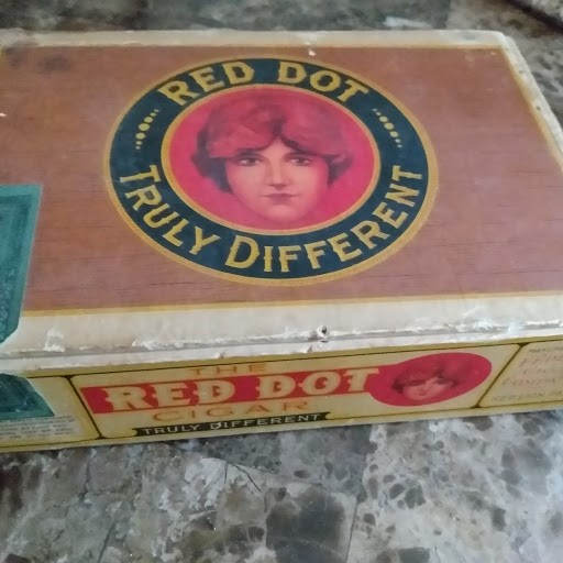 red dot cigar box