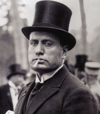 mussolini-smoking-e1576240511660.jpg